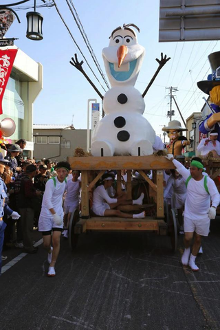 Illustration for article titled Where One Piece Smashes into Japanese Religion